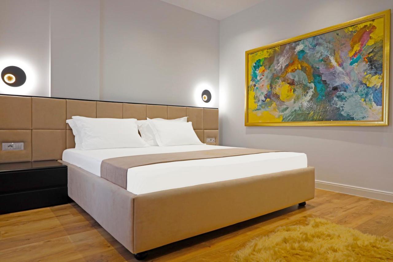 Mark Hotel Tirana Bërxull Exteriér fotografie